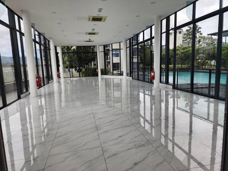Apartment Sunflower/4r3b/klcc/1550sf/bacony/newcondo/bathtub *