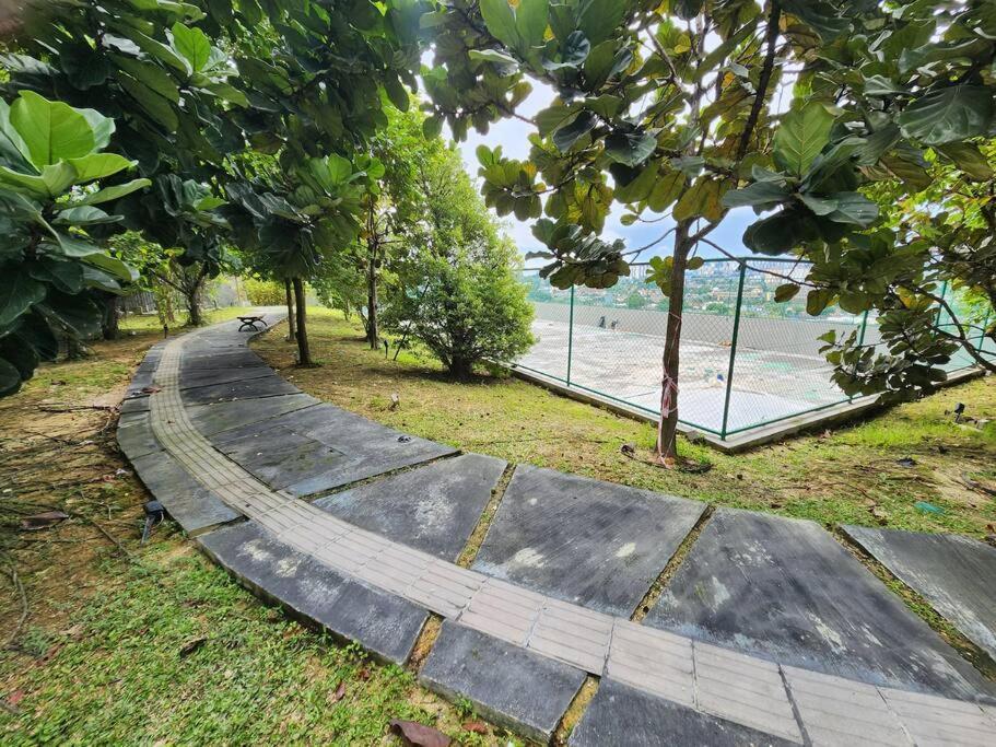 Apartment Sunflower/4r3b/klcc/1550sf/bacony/newcondo/bathtub *